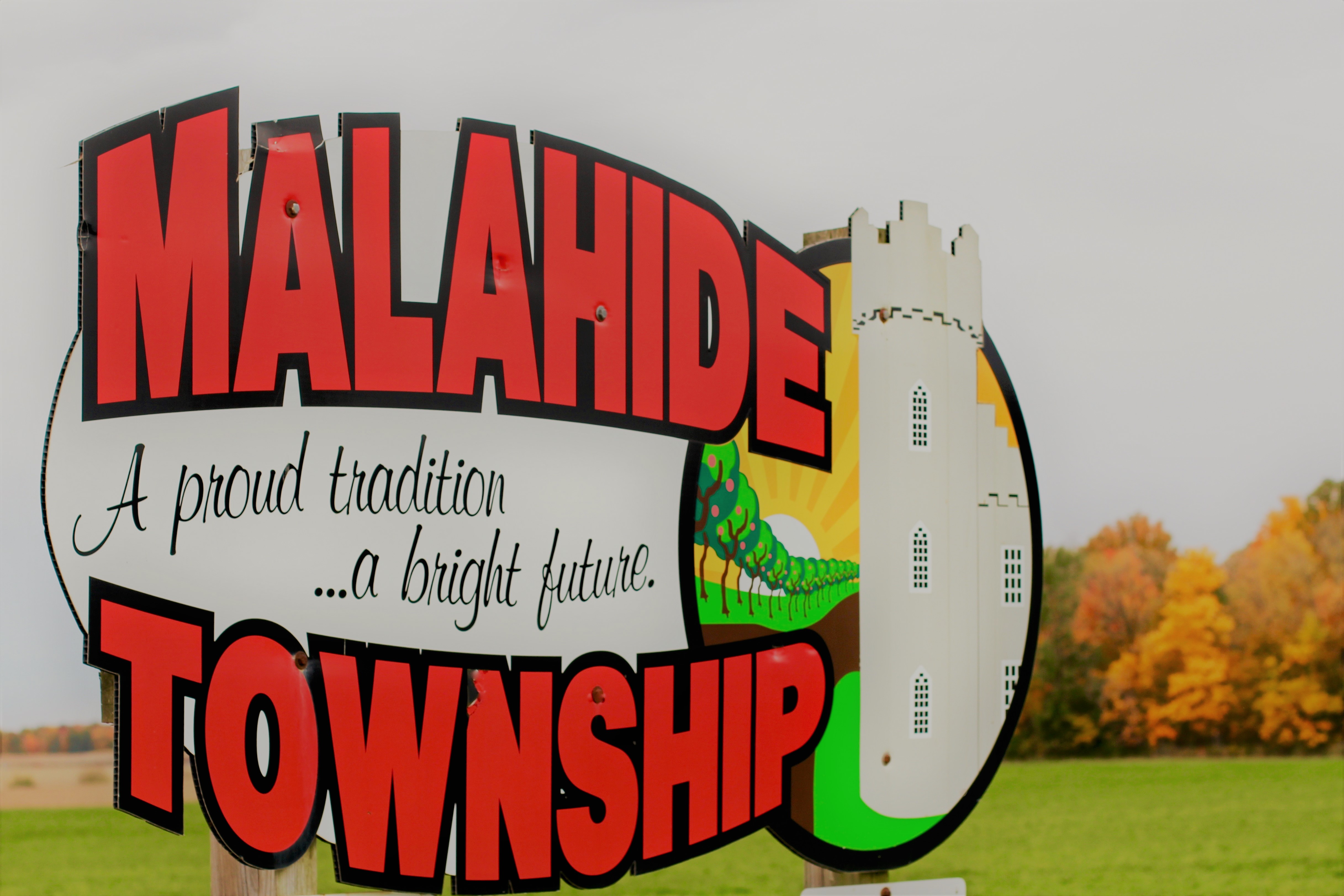 Welcome to Malahide Sign